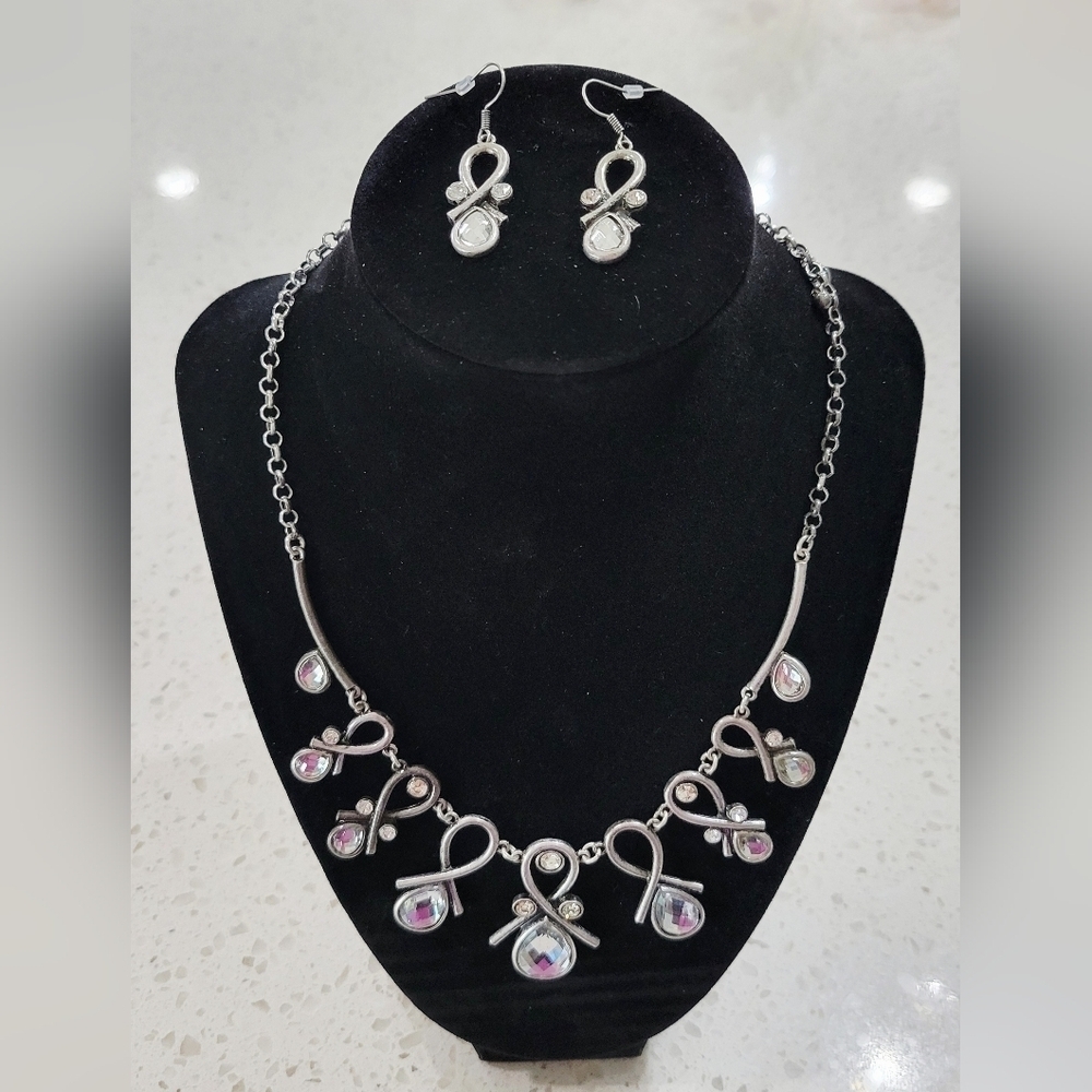 ✨ NWOT Silver-Tone Rhinestone Jewelry Set | Necklace & Earrings